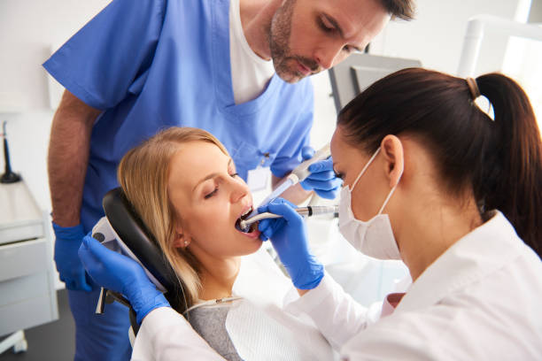 Best Tooth Extraction  in Cockrell Hill, TX