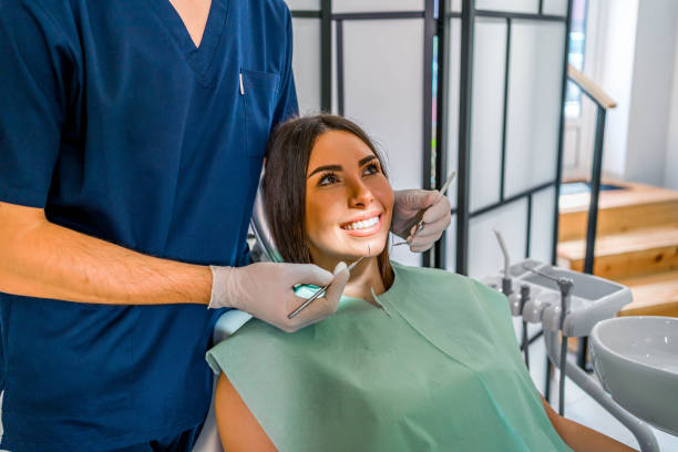 Best Veneers and Lumineers  in Cockrell Hill, TX